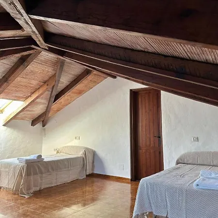 Natalia Chalet *